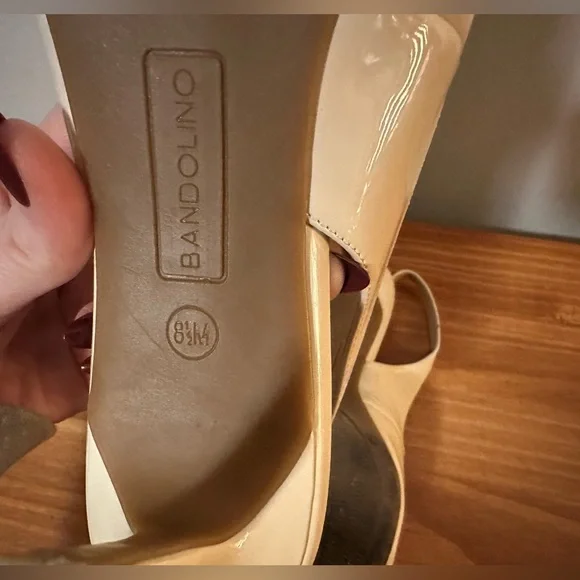 Bandolino ivory slingbacks - Picture 6 of 9